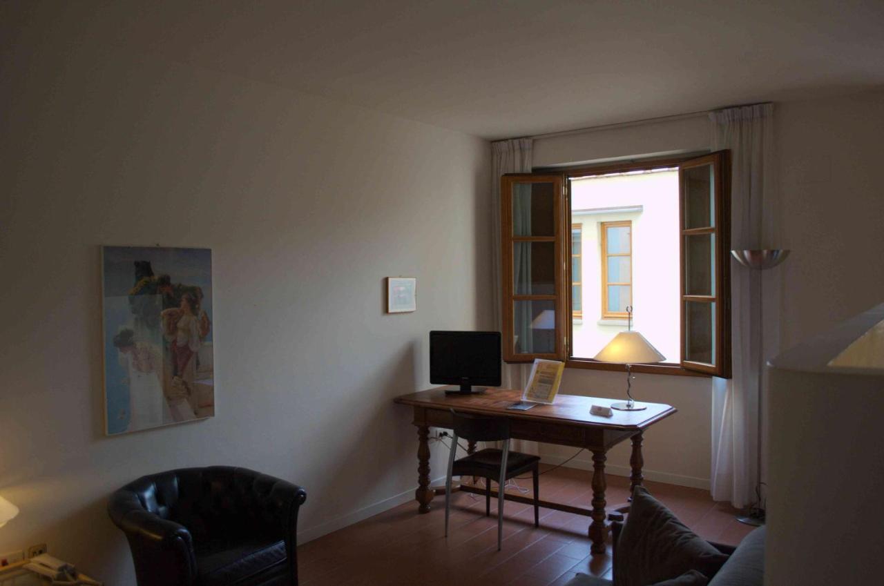 Hotel Palazzo Ricasoli Firenze Szoba fotó